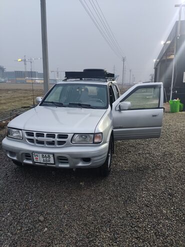 Isuzu: Isuzu Rodeo: 2001 г., 3.2 л, Автомат, Газ, Внедорожник