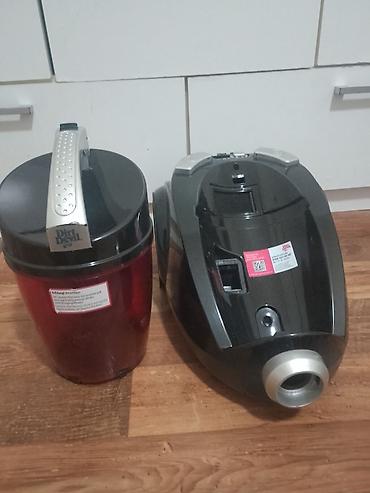 Klasični usisivači: Usisivac DIRT DEVIL je potpuno ispravan, u odlicnom stanju sa sitnim — 11