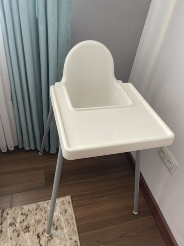 кресло качели для дома: Белый детский стульчик для кормления IKEA. Простая конструкция, легко