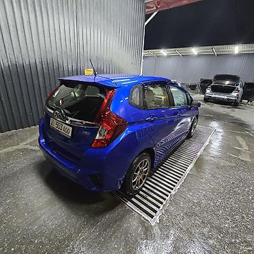 crv 2: Honda Fit: 2016 г., 1.5 л, Вариатор, Бензин, Хэтчбэк — 5
