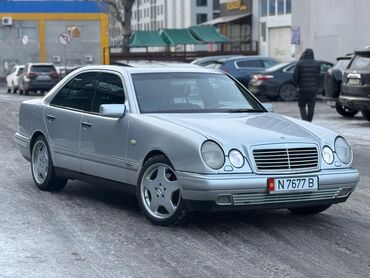 Mercedes-Benz: Mercedes-Benz E-Class: 1998 г., 4.3 л, Автомат, Бензин, Седан