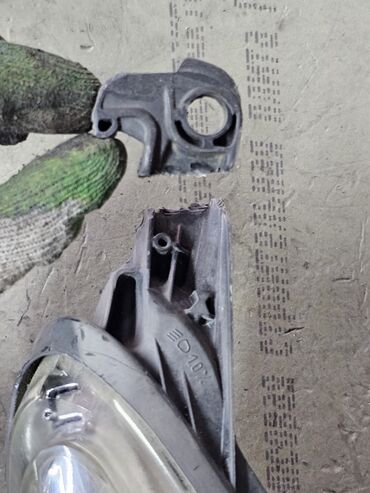 Передние фары: Передняя правая фара Peugeot 2008 г., Б/у, Оригинал, Германия — 17