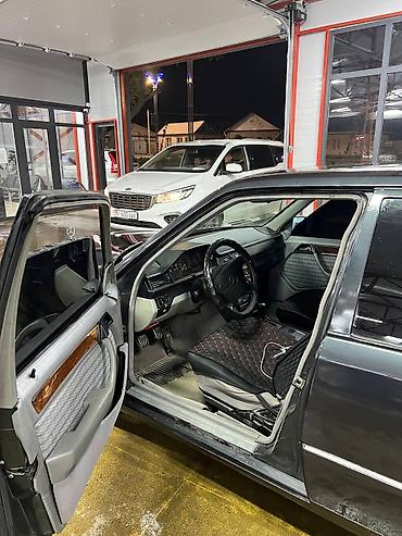 mercedes benz e 250: Mercedes-Benz W124: 1993 г., 2.2 л, Механика, Бензин, Седан — 6