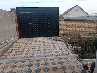 Продажа коттеджей и домов: Срочно, продаю дом в Новопавловке Ленинский район Бишкека. Дом 1980 — 18