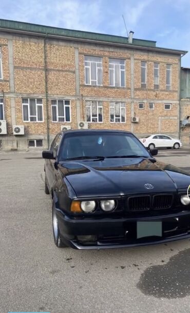 BMW: BMW : 1995 г., Механика, Бензин