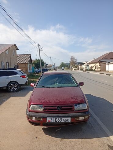 чехол для машины бишкек: Volkswagen Vento: 1993 г., 1.6 л, Механика, Бензин, Седан
