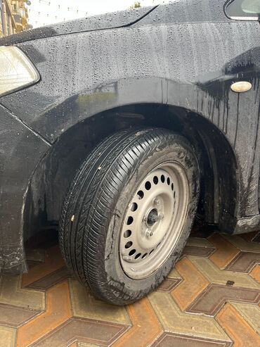 Nissan: Nissan Tiida: 1.8 l | 2007 il Sedan — 21