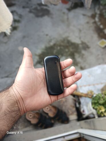 Nokia: Nokia 1, rəng - Qara, Düyməli — 3