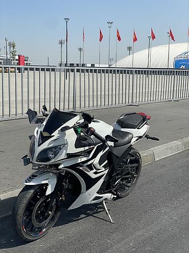 uni v: Спортбайк Kawasaki, 250 куб. см, Бензин, Взрослый, Б/у — 3