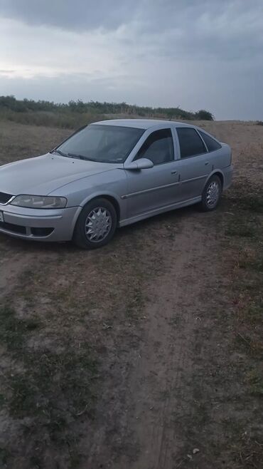 нехсия 2 ош: Opel Vectra: 2002 г., 2.2 л, Механика, Дизель, Хетчбек