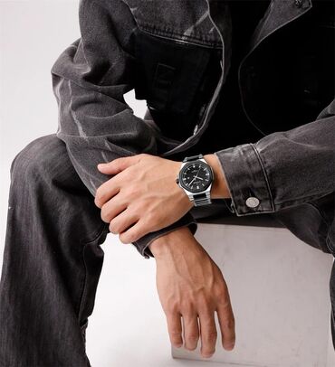 Qol saatları: Yeni, Qol saatı, NaviForce — 3