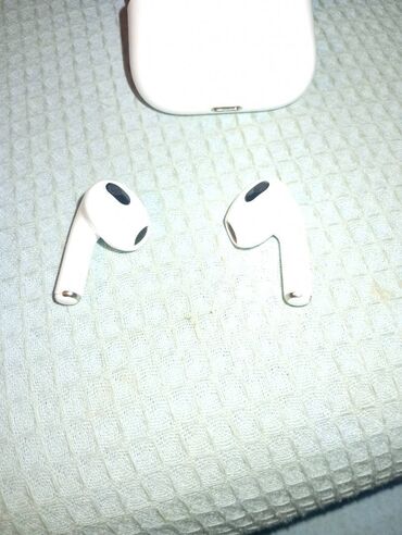 Airpods Apple 🍏🍎 yenidir