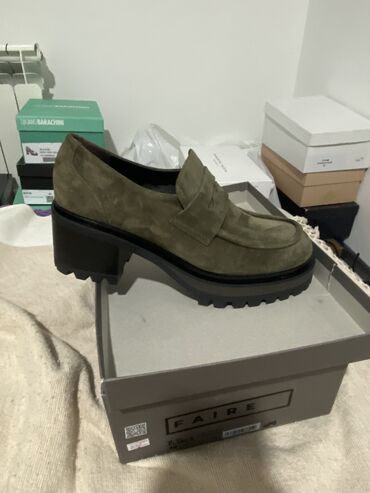 Salonke: Salonke, 36 — 5