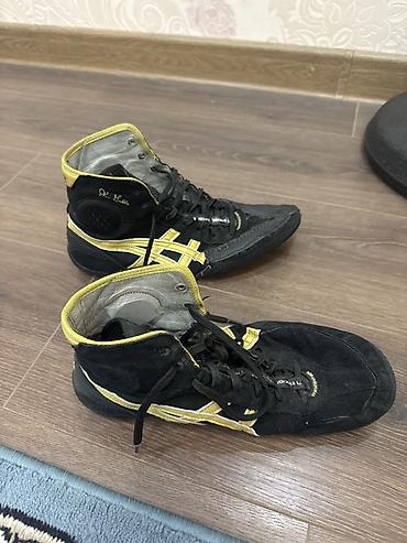 Личные вещи: Мужские кроссовки, 41, 41.5, 42, Asics, Б/у, цвет - Черный — 2