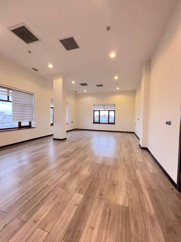 Ofislər: ALLIANCE PLAZA Gənclik mall ilə üzbə-üz Arakəsməsiz Ofis (Open — 3