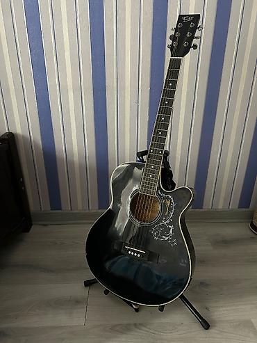 Q.te elektro-akustik gitara - Korpus: kəsik (cutaway) dizaynlı lalafo.az -da Q.te elektro-akustik gitara - Korpus: kəsik (cutaway) dizaynlı