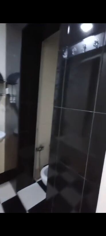 Köhnə tikili: Bakı, Bakıxanov qəs., 3 otaqlı, Köhnə tikili, m. Gənclik, 80 kv. m — 5