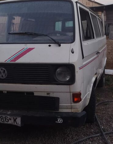 Volkswagen: Volkswagen Transporter: 1981 г., 1.6 л, Механика, Дизель, Бус