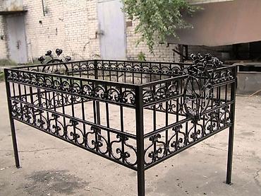 Сварка: Оградка на могилу Оградка кованная Оградка металлическая Ограждения at lalafo.kg — 6 Сварка: Оградка на могилу Оградка кованная Оградка металлическая Ограждения — 6
