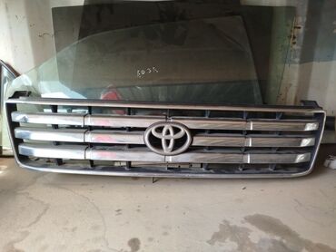 репетитор начальных классов на дому: Решетка радиатора Toyota Б/у, Оригинал