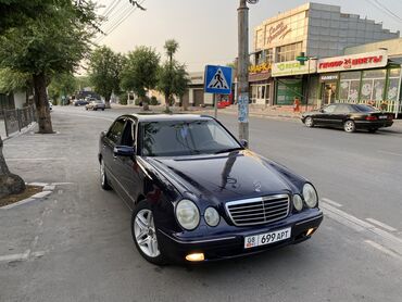 с связи с переездом: Mercedes-Benz E-Class: 2001 г., 3.2 л, Автоматические, Бензин, Седан