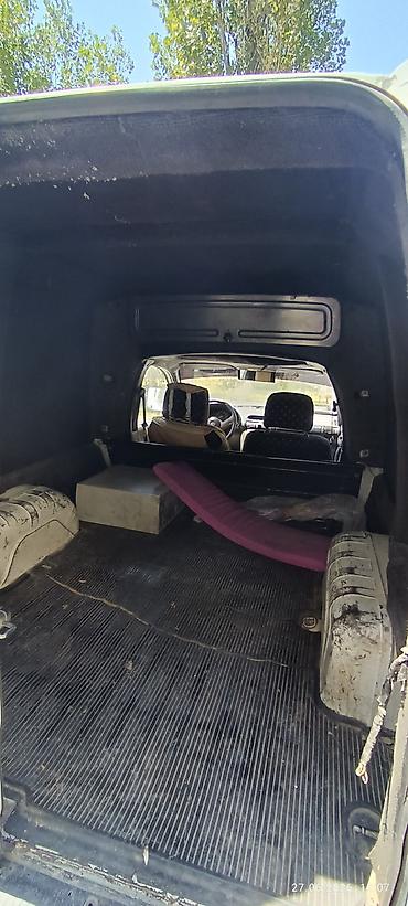 опел виваро: Продаю Фургон Opel Combo (каблук),в хорошем состоянии белый цвет. 2003 — 4