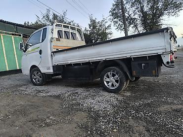green line: Hyundai Porter II Electric — 3