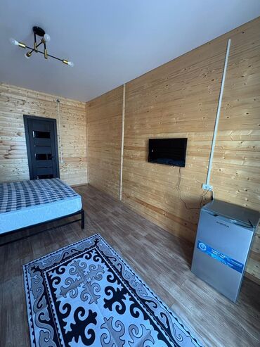 Двухъярусные кровати: Гостевой дом в Бостери — 18 номеров, 10 мин до пляжа Размер участка 10 — 7