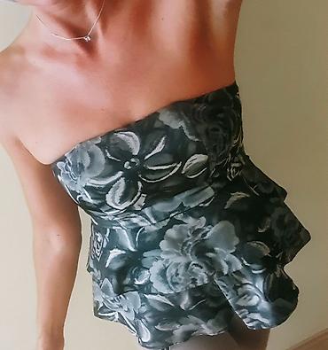 legend outlet haljine: Ženski top bez bretela sa cvetnim printom - Model: korset-top bez — 1