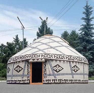 Аренда юрт: Аренда юрты, Каркас Деревянный, 85 баш, Стол — 7