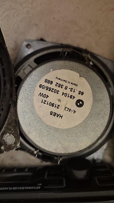 mercedes 210 ehtiyyat hissəsi: 650 W islekdi 600 W islemir balacalar BMW orjinal qapi kalonkalaridi — 2