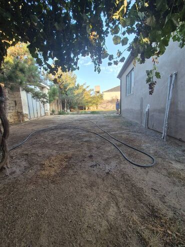 Həyət evləri və villaların satışı: Şağan 5 otaqlı, 150 kv. m, Təmirsiz — 3
