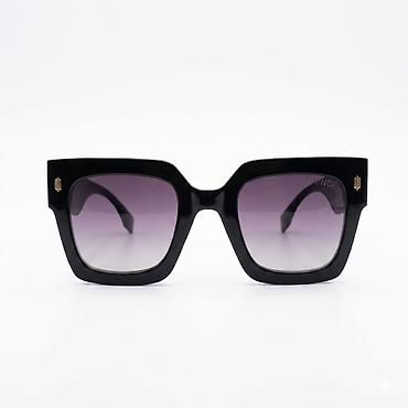 Eynəklər: Gün eynəyi, Ray-Ban — 9