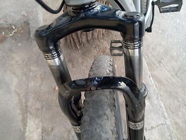 Velosipedlər: MTB velosiped – Fander aluminiy gövdə, 29" təkərlər Xüsusiyyətlər: - — 6