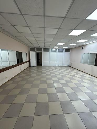 швейный станок: ✨ СДАЁТСЯ ПРОСТОРНЫЙ ЗАЛ 50 м² В ДЕЙСТВУЮЩЕМ САЛОНЕ КРАСОТЫ! Ищете — 3