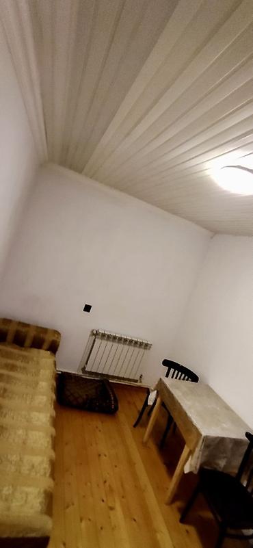 tarqovuda 1 otaqli evler: AĞ ŞƏHƏRƏ YAXINDIR. SU, QAZ, İŞIQ, QİYMƏTİN İÇİNDƏDİR, Wİ-Fİ, VAR — 5