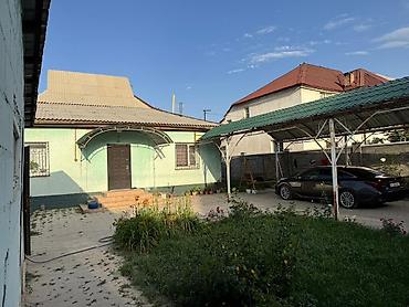 качан: Дом с двором и большим навесом для авто: • Закрытый участок за — 3