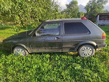 гольы 2: Volkswagen Golf: 1991 г., Хэтчбэк — 3