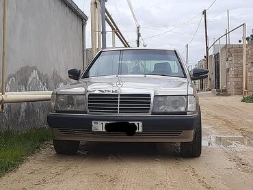 mersedes maşınları: Mercedes-Benz 190 (W201): 2 л | 1991 г. Седан