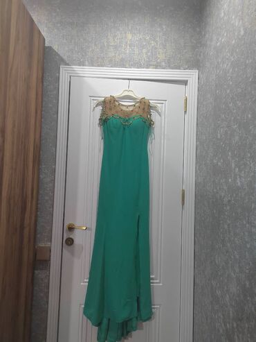 lenovo p70 almaq: Вечернее платье, M (EU 38)