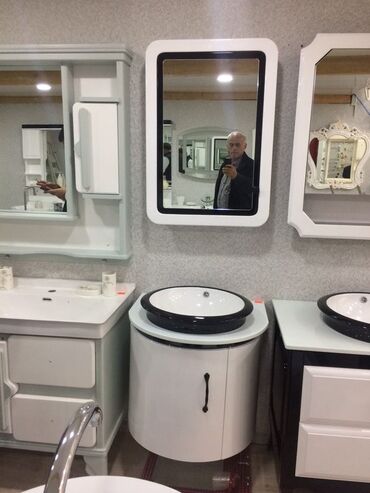 Duş kabinaları, arakəsmələr: Hamam aksesuarları, dolab, vanna,cambalkon,  kabin, arakesme guzgu — 17