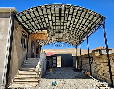 qaraj darvaza: Metall karkaslı, tağvari (konsollu) həyət örtüyü və darvazaüstü naves — 1
