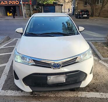 Toyota: Toyota Corolla: 1.5 l | 2019 il Sedan — 3