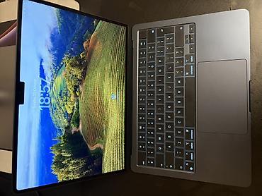 apple macbook: Apple MacBook Air 13" M3 Çox az təzə alınanda istifadə olunub pil — 2