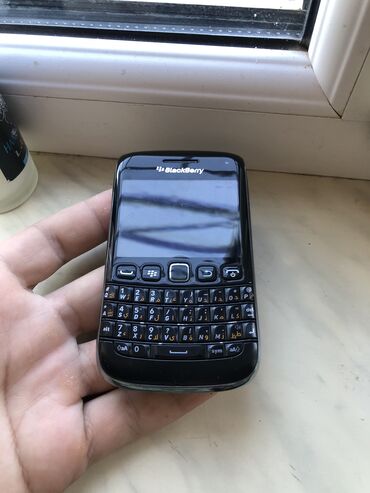 telefon blackberry: Blackberry Bold 9790, 2 GB, rəng - Qara, Düyməli, Sensor