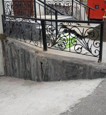 Məhəccər balyansları: İşlənmiş Məhəccər balyansı, Dəmir, Rayonlara çatdırılma, Pulsuz çatdırılma — 14