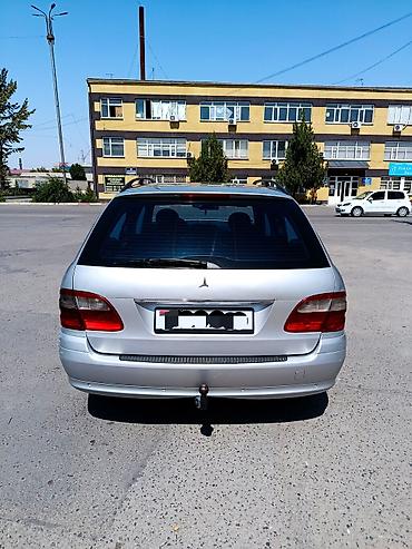 с 180: Mercedes-Benz E-Class: 2003 г., 2.2 л, Автомат, Дизель, Универсал — 4