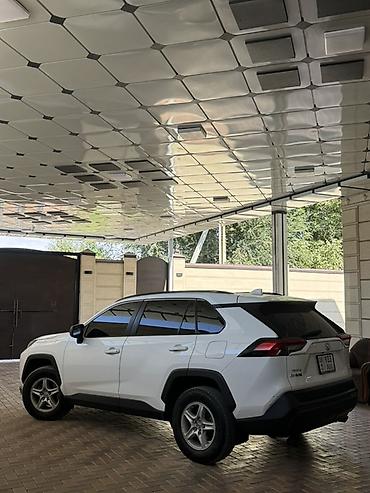 тайото рав 4: Toyota RAV4: 2019 г., 2.5 л, Автомат, Бензин, Кроссовер — 3