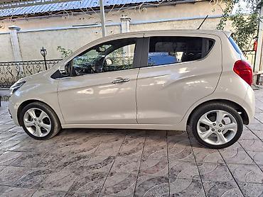 Chevrolet: Chevrolet Spark: 2016 г., 0.1 л, Автомат, Бензин, Хэтчбэк — 9