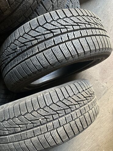 зимный донголок: Шины 215 / 50 / R 17, Зима, Б/у, Пара, Легковые, Корея, Hankook